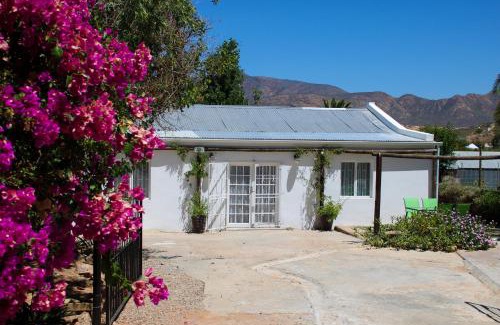 Calitzdorp Casa | Die Dorpshuis