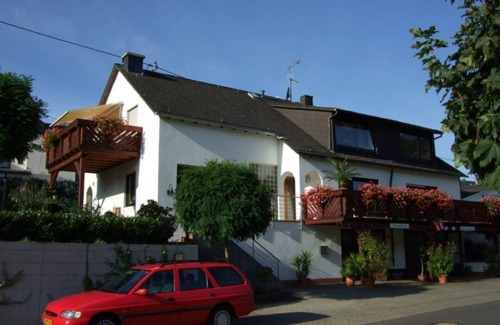 Losnich Apartamento | Die Ferienwohnung hat Eine Einmalig Schöne Ruhige Lage, Direkt am Moselradweg