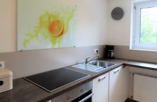 Salem Apartamento | Die Stilvoll Eingerichtete Unterkunft Befindet Sich in Einem Ruhigen Wohnviertel