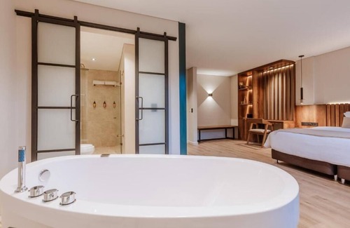 Las Lomas I Apartamento | Dieciseis By Wynwood House