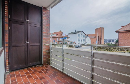 Westerland Apartamento | Diese Gemütliche 1-zimmer-whg. Liegt in der Elisabethstr. 14/ Haus "eidum" im 1. Og., Gleich Neben Hotel "utland", nur Wenige Fussschritte zum Stranübergang ,zur Fussgängerzone und Vielen Einkaufsmöglichkeiten. Das App. Besteht aus Einem Wohn