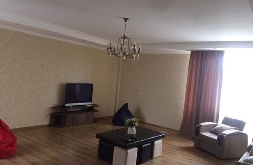 Vake-Saburtalo Villa | Digomi House