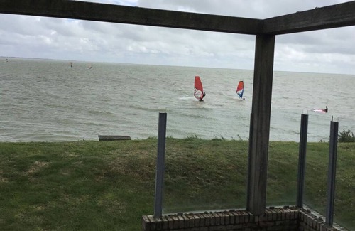 Makkum Apartamento | Dijkvilla en el lago IJssel