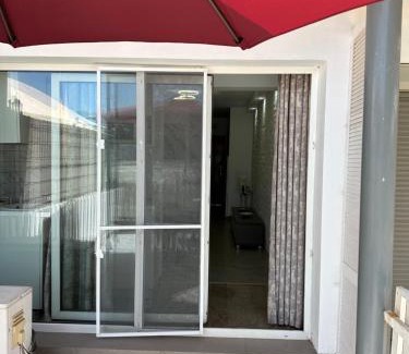 Saturn Apartamento | Dika Sofia Residence