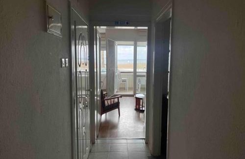 Dikili Apartamento | Dikili Sahilde Denize Sıfır Daire