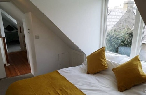 Findhorn Cabaña | Dilkusha cottage within heart of Findhorn village.
