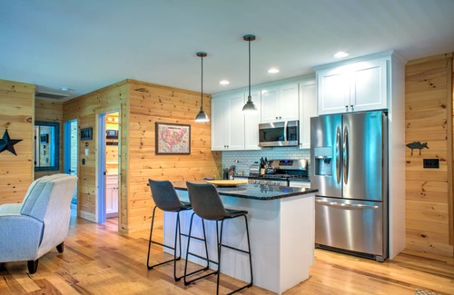 Weaverville Cabina | ¡una Base Perfecta Para Aventuras en la Montaña! Cerca del Monte Mitchell. ¡incluye Biltmore y Más!