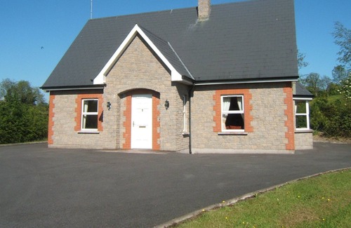 Rockcorry Cabaña | Dillons Cottage