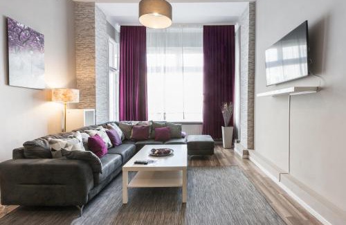 Schoeneberg Apartamento | Dilo Apartments - MyGold Apartment 120 SQM