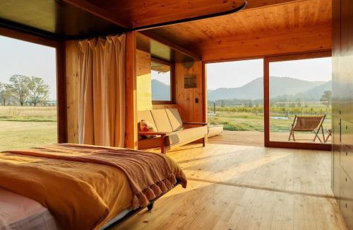 Broke Casa | Dimensions X Farmstay Cabins