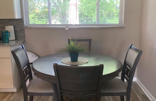 West Chester Casa | Dimmick Cozy Retreat 3 Bed 1 Bath - Sleeps 6