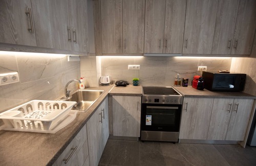 Petralona Apartamento | Dimofontas - Modern Renov Hub at the heart of Thiseio, Gkazi & Acropolis