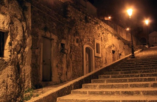 Palazzolo Acreide Historic Centre Apartamento | Dimora il Vulcano - Una Habitación Piso, Capacidad 3