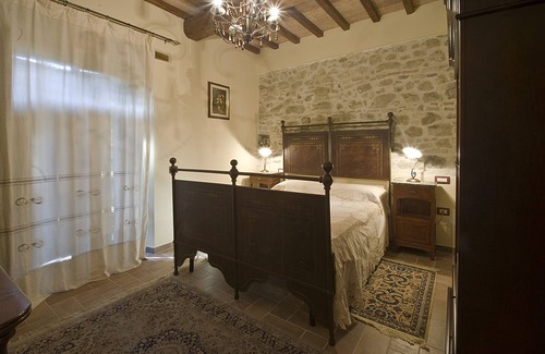 Uncinano Casa | Morada de Monsignore