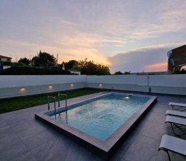Nea Propontida Casa | Dimosthenis house, private pool & sauna
