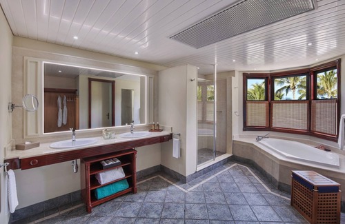 Le Morne Hotel | Dinarobin Beachcomber Golf Resort & Spa