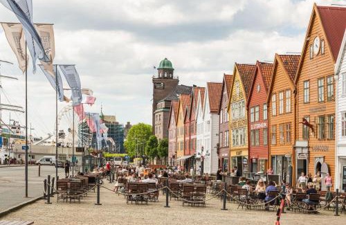 Bergenhus Apartamento | Dinbnb Apartments I 600m to Bryggen & 100m to the Mountain Hikes
