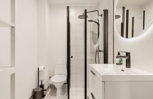 Engen Apartamento | Dinbnb Apartments I Penthouse 250m From City Center I Privat Balcony