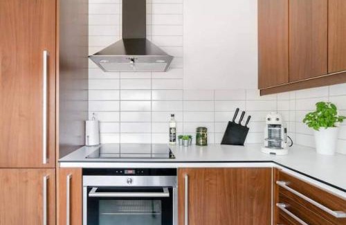 Bergenhus Apartamento | DINBNB Apartments l Sea View I Balcony I Fireplace I Near Bryggen
