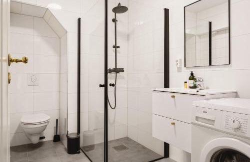 Bergen City Centre Apartamento | DINBNB Apartments l Traditional Bergenhouse l 10min to Bryggen l 24l7