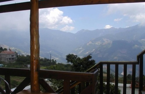 Ren'ai Cama Y Desayuno | DingdaiGlass Villa