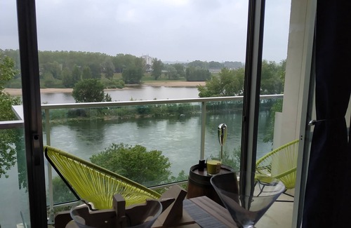 La Madeleine Apartamento | Cena con vistas al Loira.