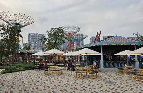 District 9 Apartamento | Dinosaurs House - New apartment, Vinhome Grand Park-2BR,2WC, 5 guests