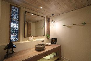 Nanai Road Hotel | Dinso Resort & Villas Phuket, Vignette Collection by IHG