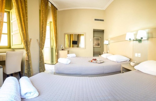 Ermoupoli Hotel | Diogenis Hotel