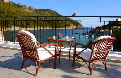 Frourion Casa | Dionos Villa with Jacuzzi