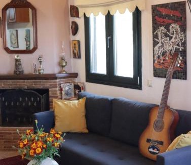 Alonia Apartamento | Dionysias House With A Sea View Veranda