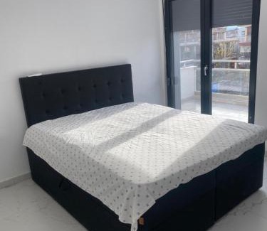 Paralia Ofryniou Apartamento | Dionysus building