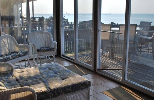 Northeast Virginia Beach Casa | Directo Frente bahía de Chesapeake Bay