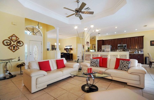 Caloosahatchee Villa | Direct Gulf access, Pool, Grill, Pool Bar, Western Exposure, Outside TV,