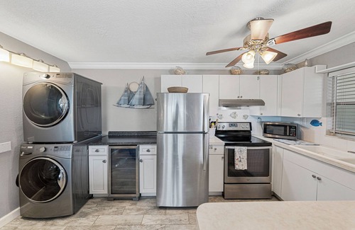 Boca Grande Condominio | Direct Gulf Front - A view from every window.