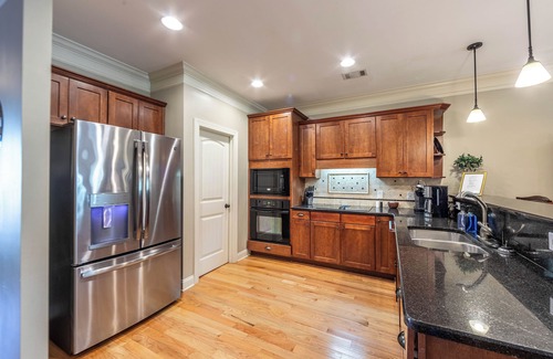 Lake Oconee Casa | Direct Lake Access | Home Theater | Sleeps 8