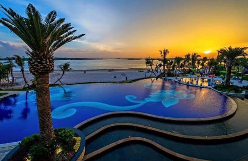 Central District Apartamento | Direct mall access & beach - Large group 8 pax