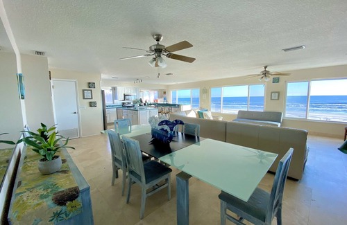 Boardwalk Casa | AÑO FINAL DE VENTA SOLO $ 375 / PM (no pico) -DUROS 14- ENORME FRENTE AL MAR CERCA DE FLAGLER AVE!