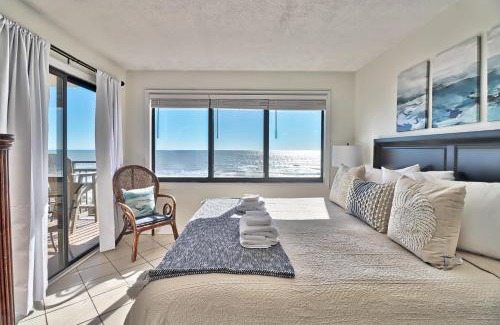 Crescent Beach Apartamento | Direct Ocean Front 3BR/2BA Dog Friendly