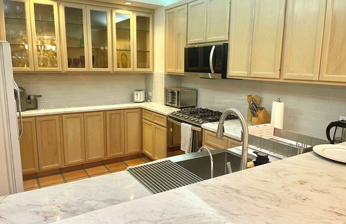 La Fonda Condominio | DIRECT OCEANFRONT TWIN CONDOS! 4,160ft tot Rent Entire 7TH Floor! K38 Surf Beach
