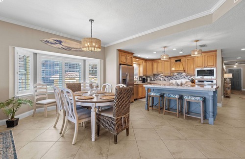New Smyrna Beach Condominio | 🏖️Direct Ocean Views-Private Stairs to Beach + Pool-Atlantic Villas 101🏖️