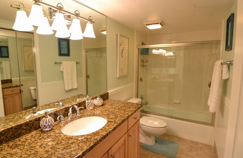 Bethune Beach Condominio | Frente al mar directo en No-Drive ¡Nueva unidad de esquina de Smyrna Beach 3/2!