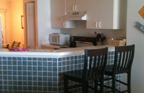 Seawinds Condo Condominio | Directo Oceanfront Condo w / WiFi gratuito en n-Drive Beach