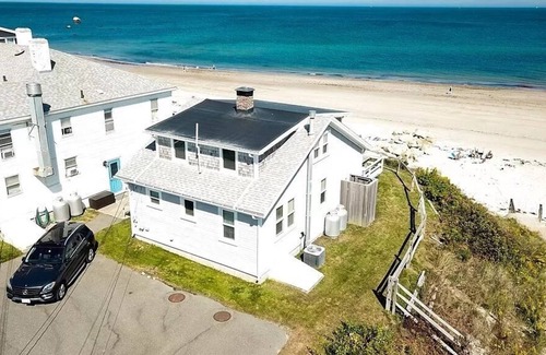 Plymouth Cabaña | Direct Oceanfront!3 Bedroom 2 bath. Accepting Winter rental Nov. to May 2023