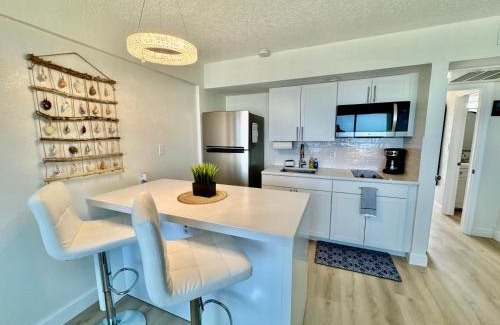 Daytona Beach Apartamento | Direct Oceanfront Coastal Bliss
