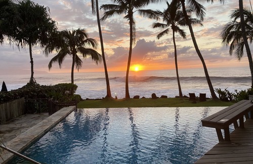 Waialee Casa | Direct Oceanfront Home w/private pool in exclusive neighborhood near Waimea Bay