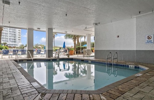 Arcadian Shores Apartamento | Direct OCEANFRONT- King Bedroom- AMAZING VIEWS/Pools/Hot Tubs/Beach Access/Golf