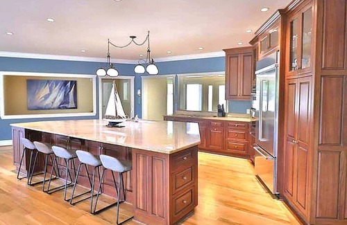 Reed Creek Casa | Direct on Hartwell, Private Boat Dock, Near Boat Launch
