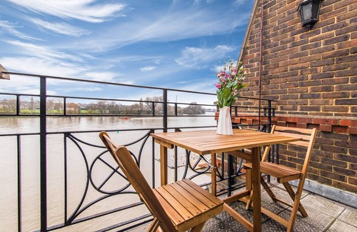 Hammersmith Apartamento | Vistas directas al río y a solo 15 minutos del centro de Londres