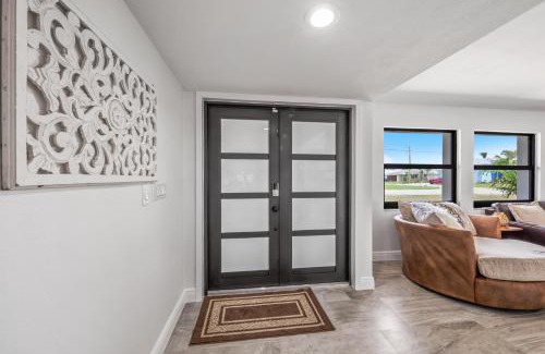 Fort Myers Casa | Direct Sailboat Access & Southern Exposure Heated Pool - Villa Coconut Hideaway - Roelens